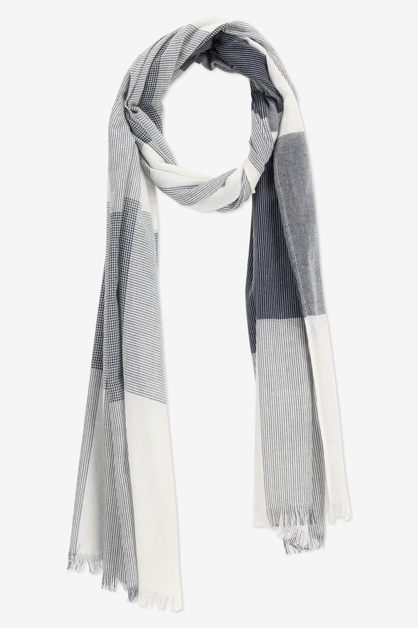 Blauw/wit groot geruite foulard offre à 14,99€ sur Bel&Bo