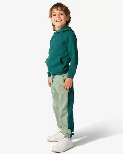 Pantalon sweat enfant vert offre à 12,5€ sur Hema