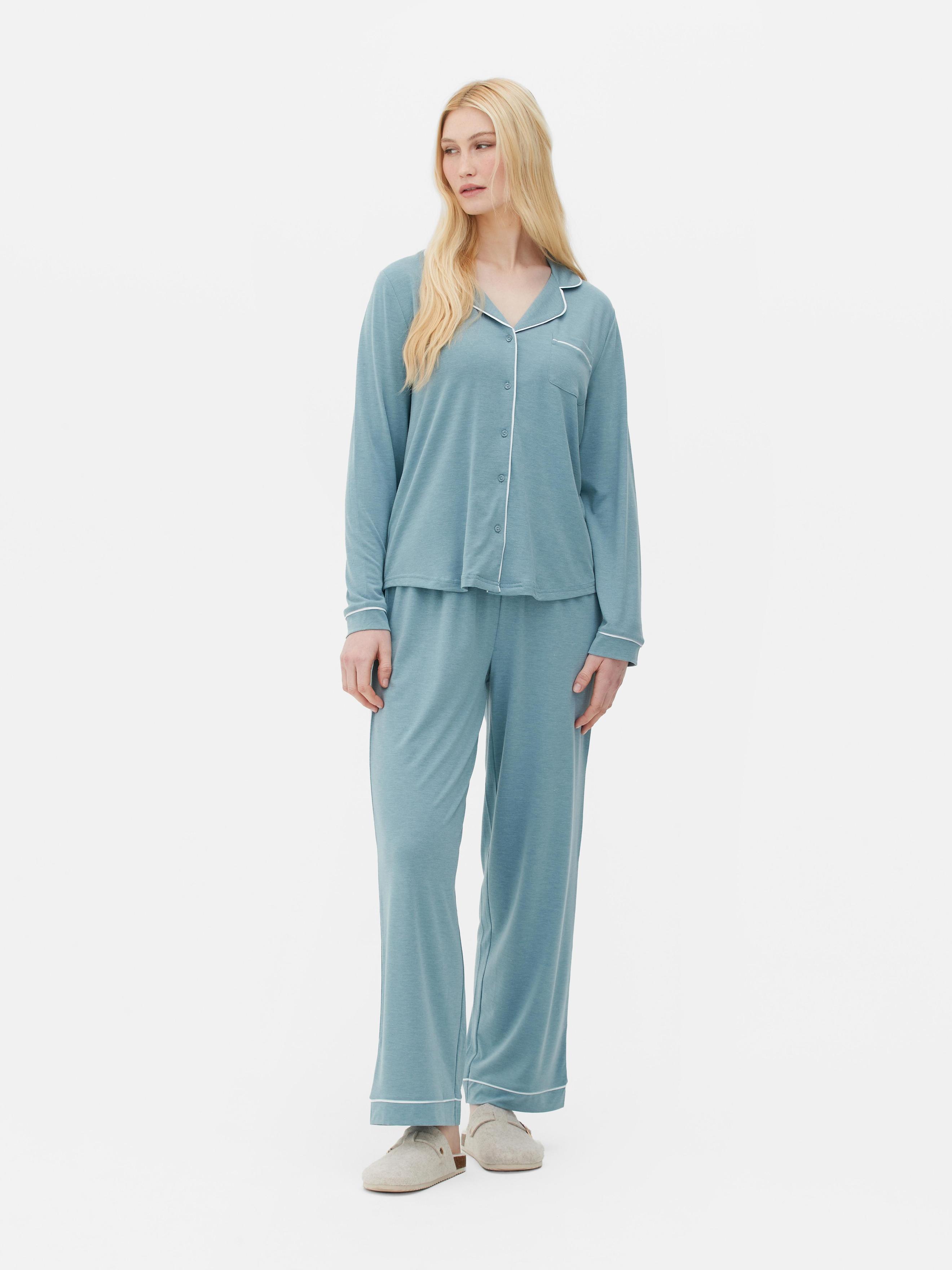 Pyjama boyfriend en jersey offre à 17€ sur Primark