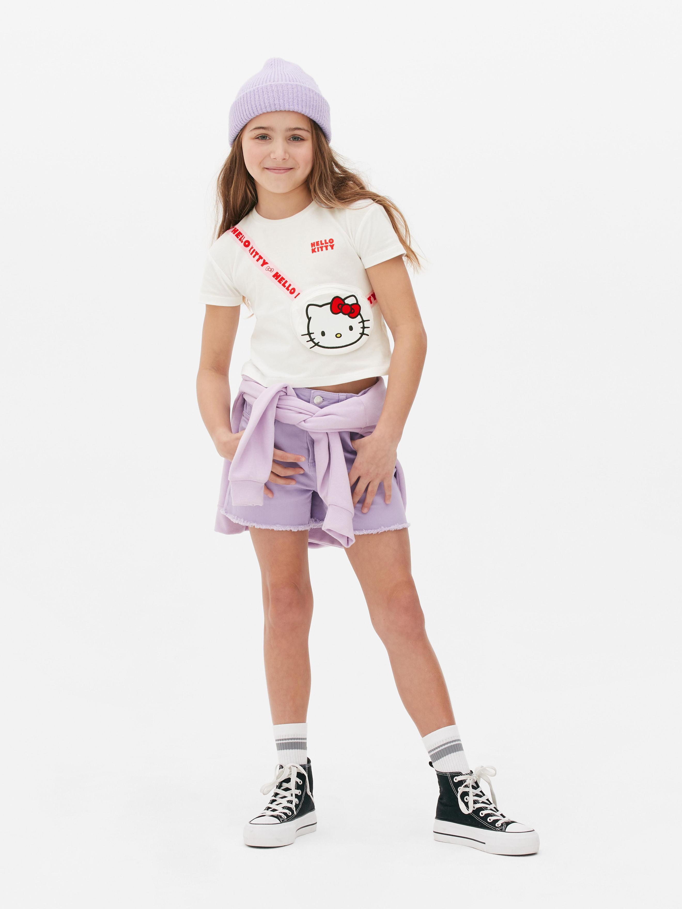 T-shirt 50e anniversaire Hello Kitty avec porte-monnaie offre à 9€ sur Primark