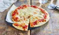 Pizza 3 fromages bio offre à 3,99€ sur Picard