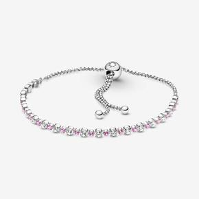 Pink & Clear Sparkle Sliding Armband offre à 69€ sur Pandora