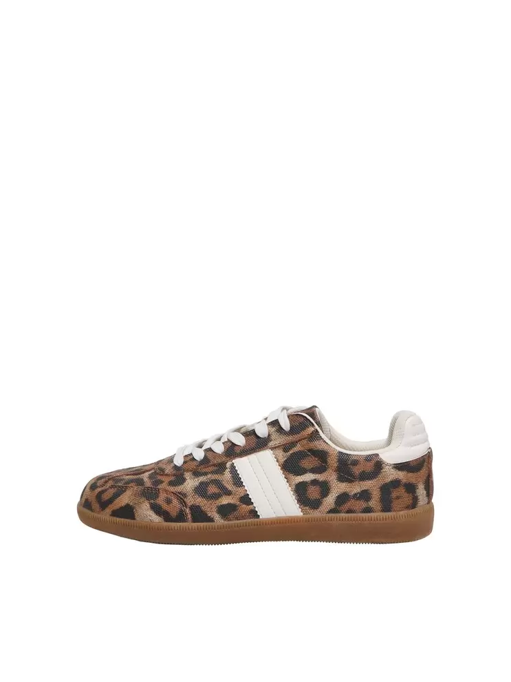 ONLAMBER Baskets offre à 49,99€ sur ONLY