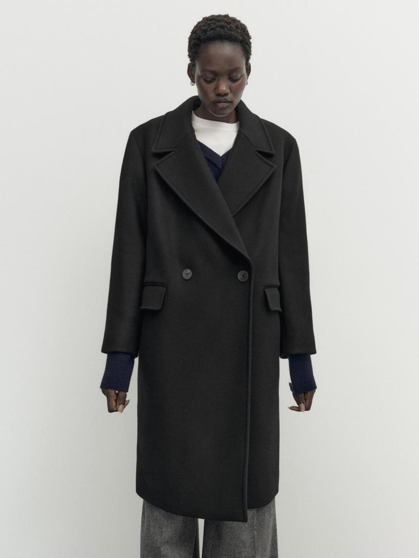 Manteau noir décontracté en laine mélangée offre à 99,95€ sur Massimo Dutti