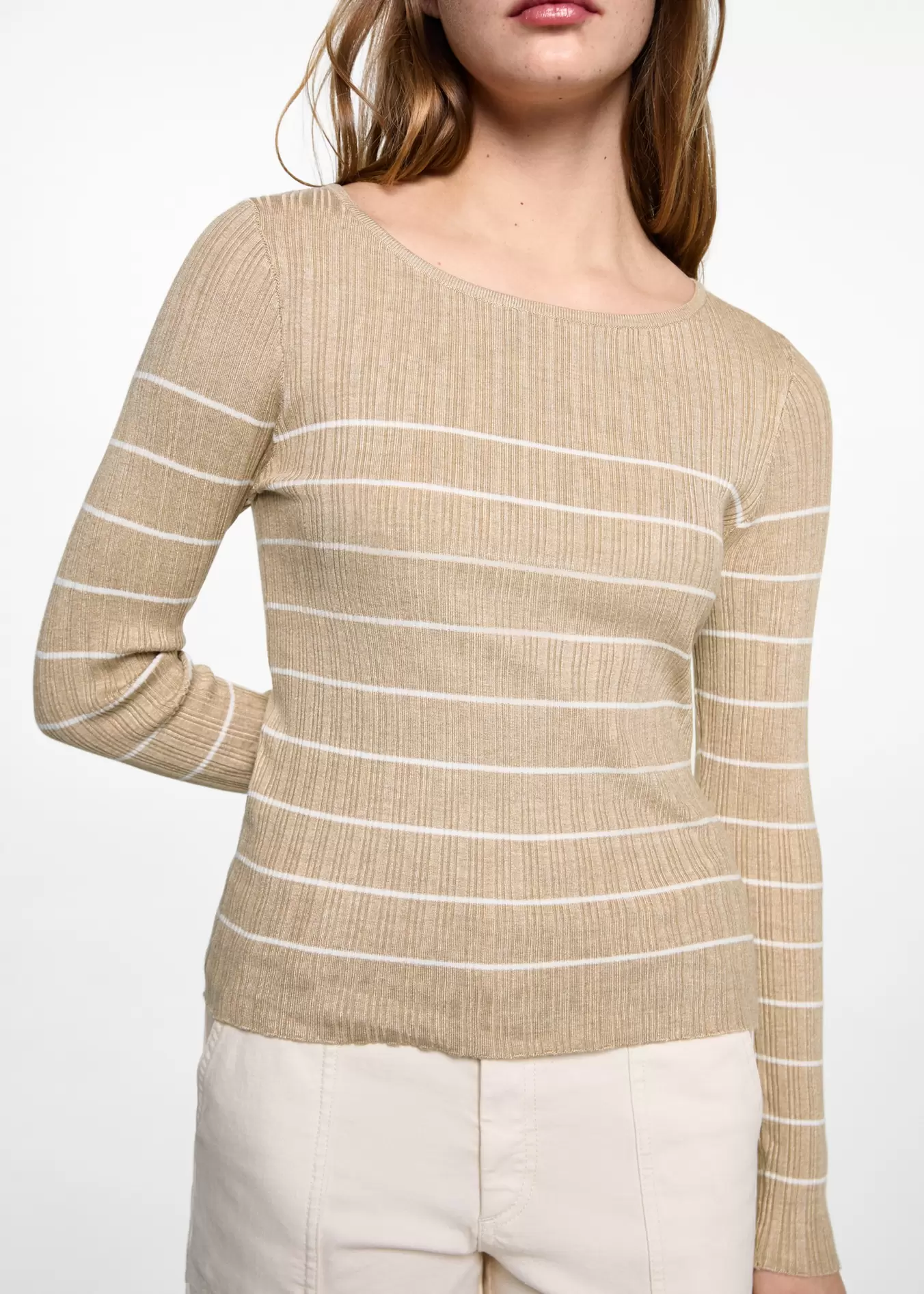 Pull-over côtelé à rayures offre à 22,99€ sur Mango