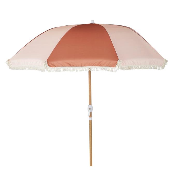 Parasol vintage 2x2m en aluminium imitation bois et toile rose et terracotta offre à 59,99€ sur Maisons du Monde